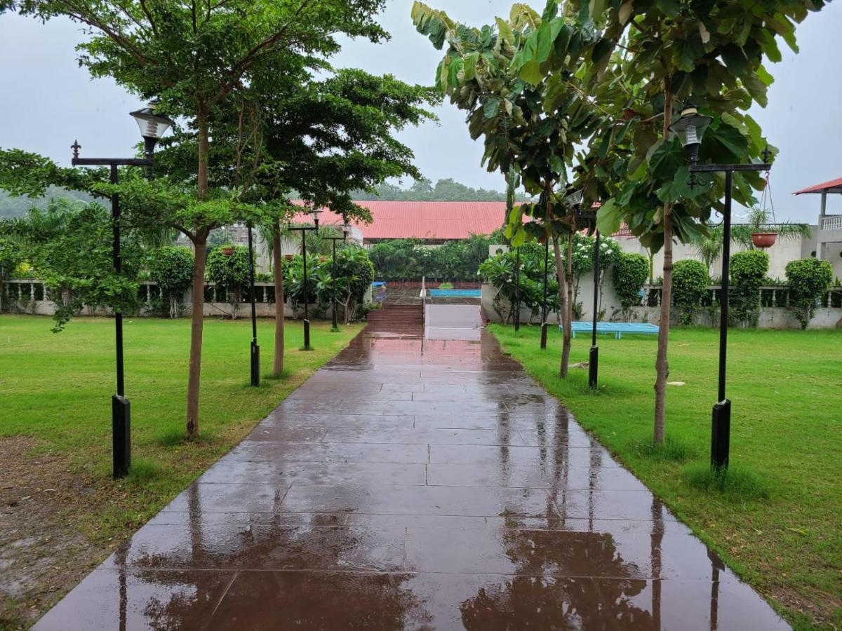 Jaidev Farms And Resort Chhindwara Экстерьер фото